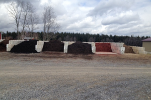 Multiple options of mulch at Scenic View Greenhouse in Rushville, NY